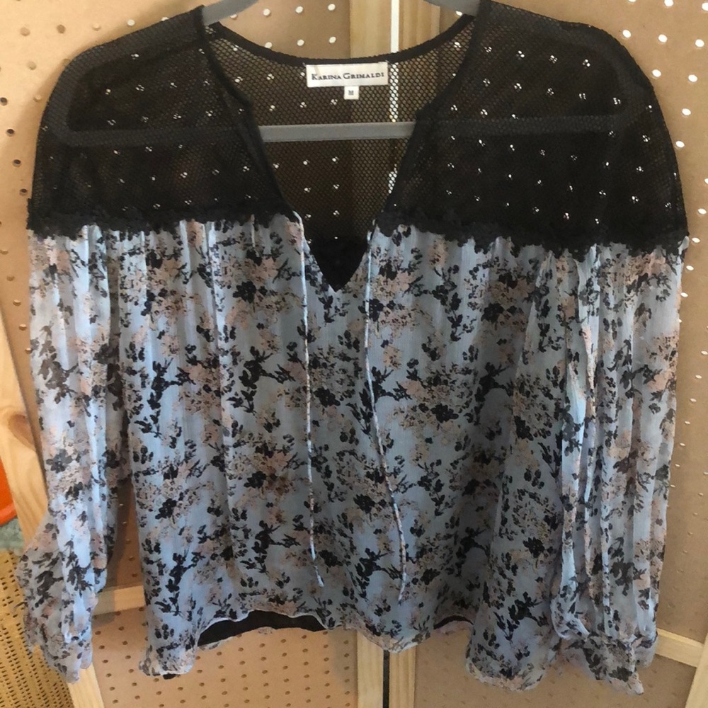 Karina Grimaldi floral and fish net flowy shirt